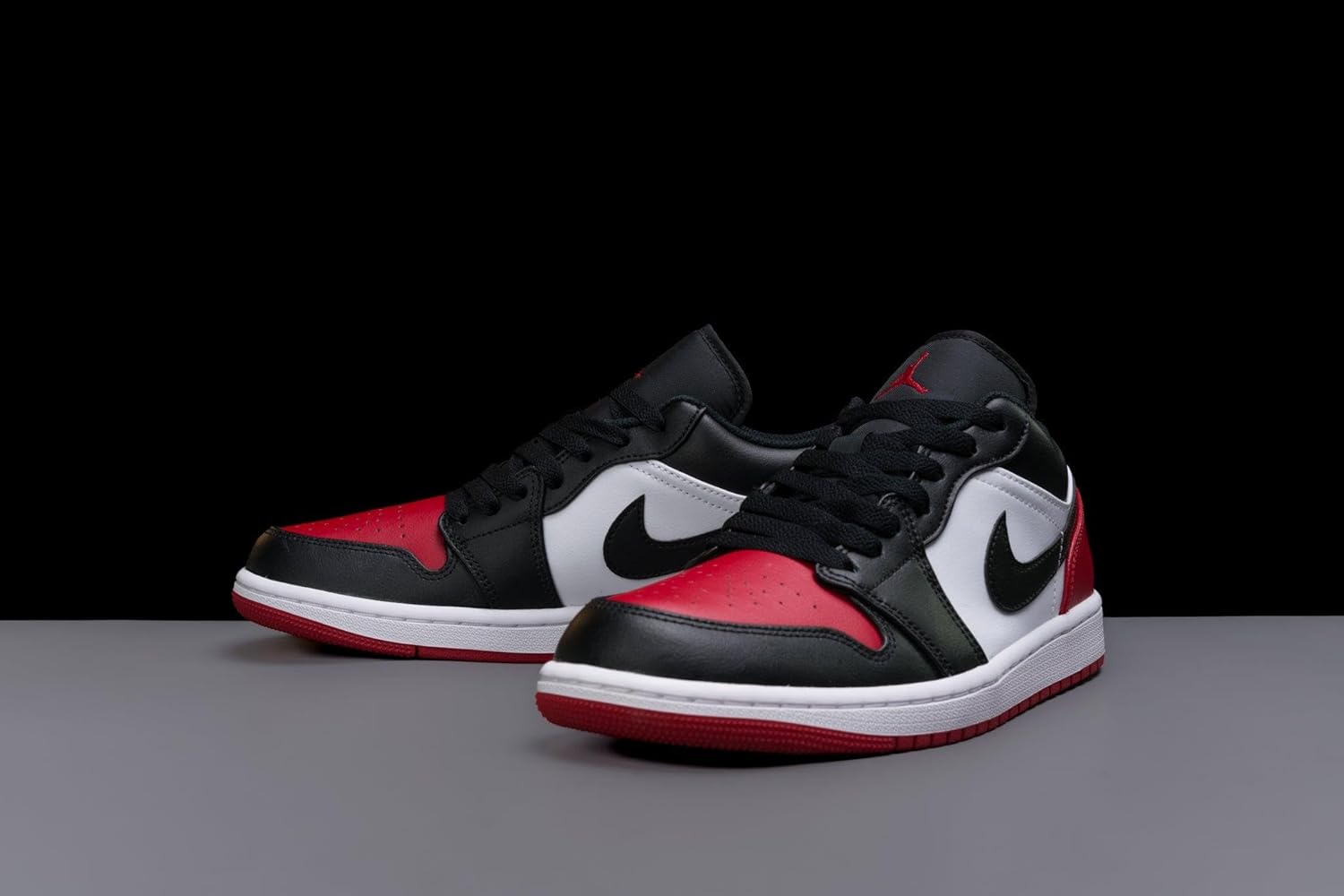 AIR JORDAN 1